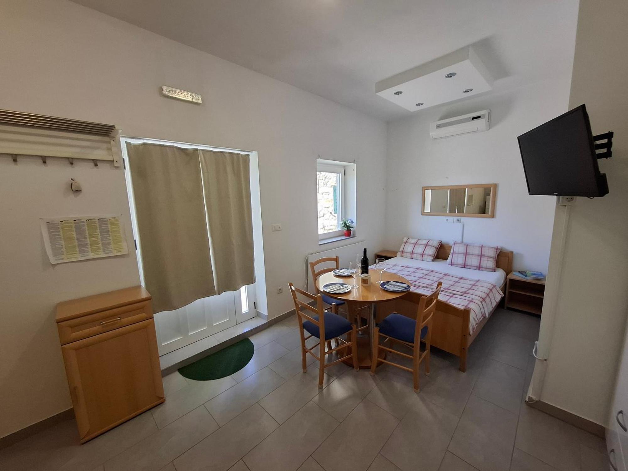 Apartment Kastilac Каштела Экстерьер фото